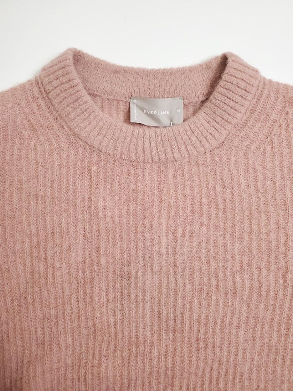 Everlane Cocoon Alpaca Crew Neck Knit Sweater M Blush Pink Long Sleeve Cozy - Picture 5 of 13